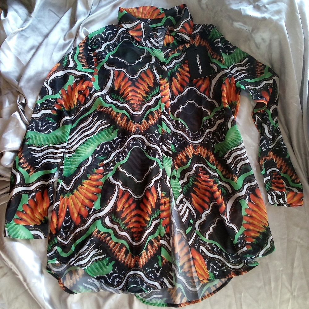 Tribal Print Pretty Little Thing Beach Shirt Size 6 NWT